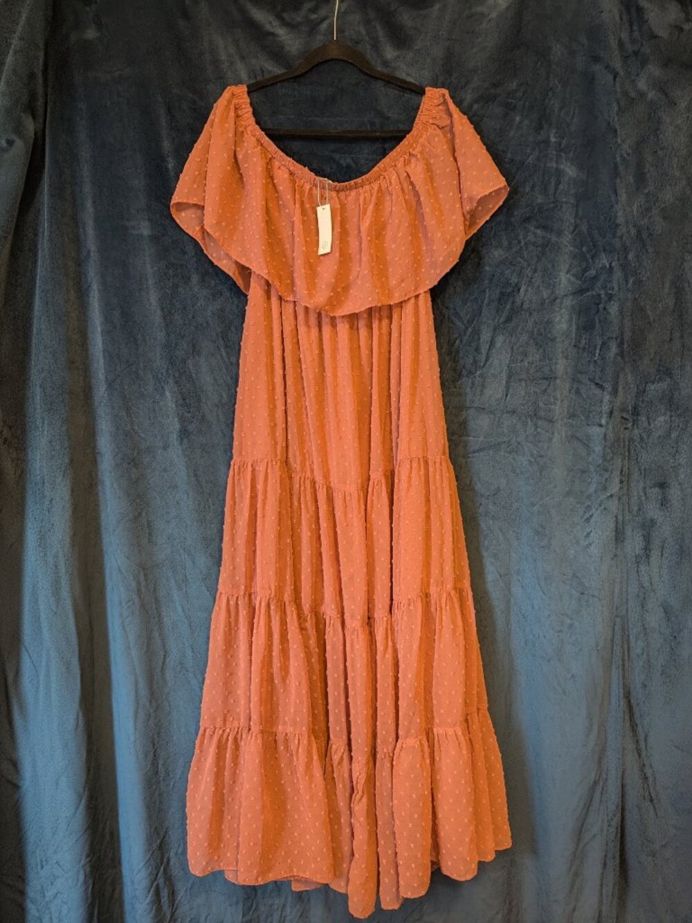 NWT - Baltic Born Swiss Dot Off-the-Shoulder Maxi Dress in Mauve - Picture 3 of 6